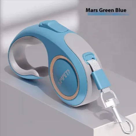 FlexiLock Pet Leash – Secure & Smooth